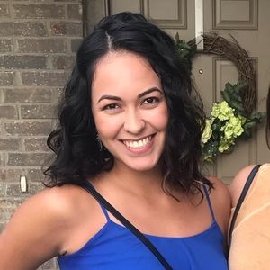 Meet your Posher, Jasmine